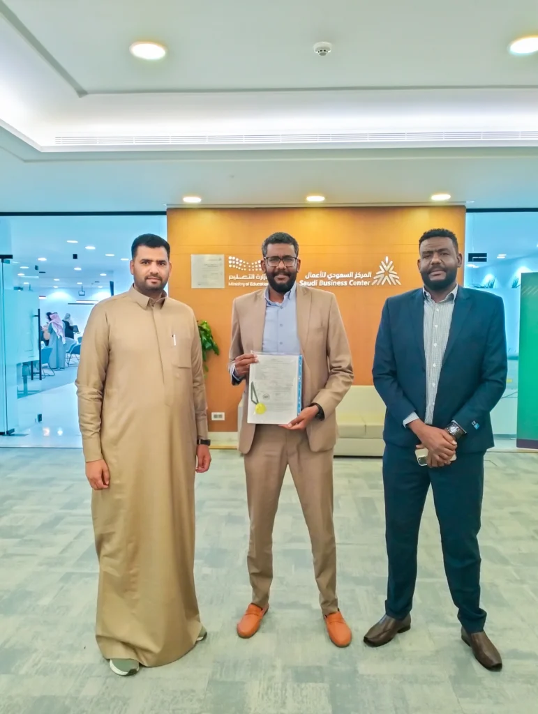 الأستاذ أحمد عبدالدايم